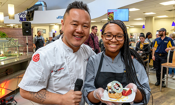 Photo of Chef Jet Tila with student