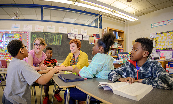 Dr. Gay Ivey in classroom with students