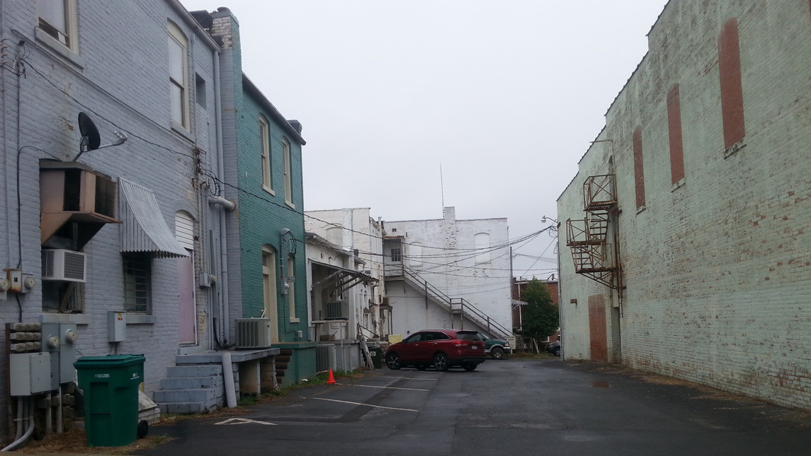 empty alleyway