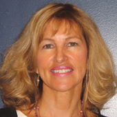 Photo of Kristine Lundgren