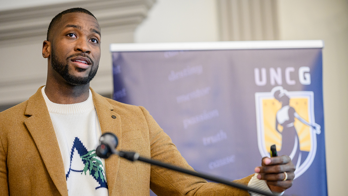 Featured Image for NBA player Michael Kidd-Gilchrist inspires future speech-language pathologists at UNCG
