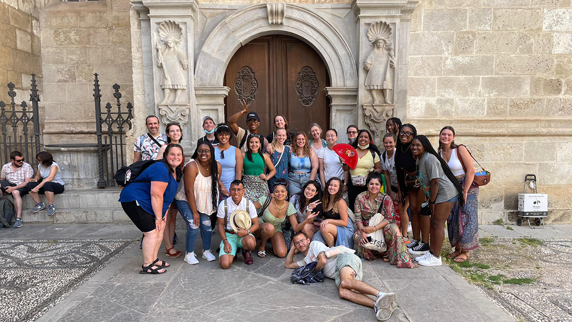 Dana with study abroad students at Catedral de Grenada