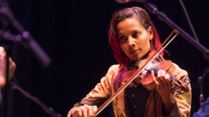 Rhiannon Giddens plays fiddle at UNCG concert