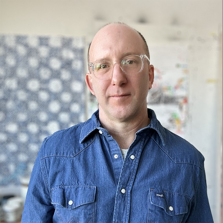 Christopher Thomas headshot