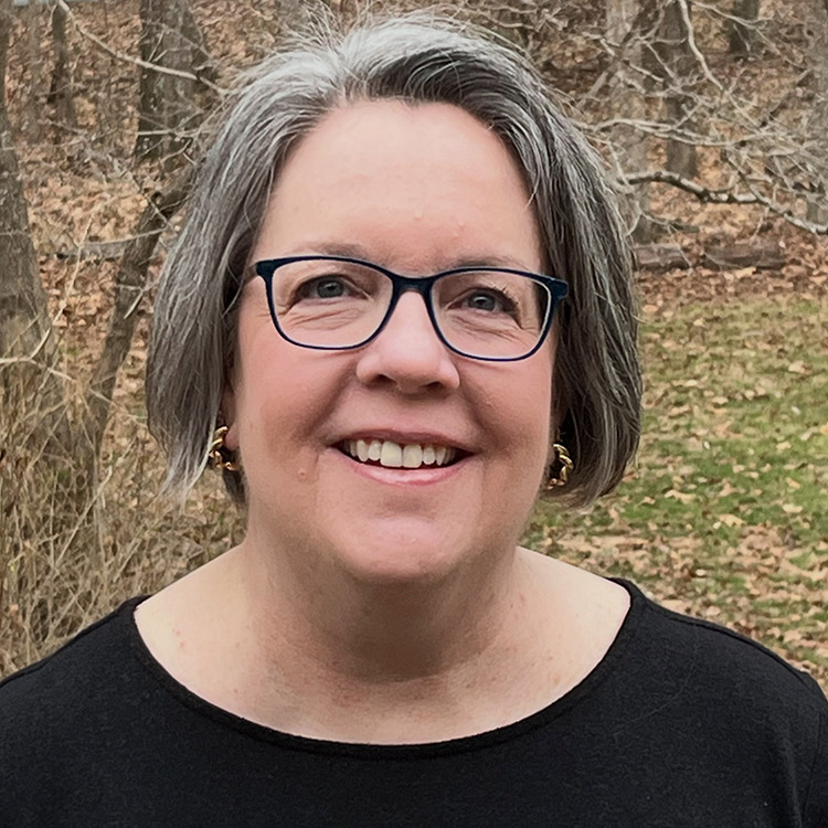 Jennifer Walter headshot