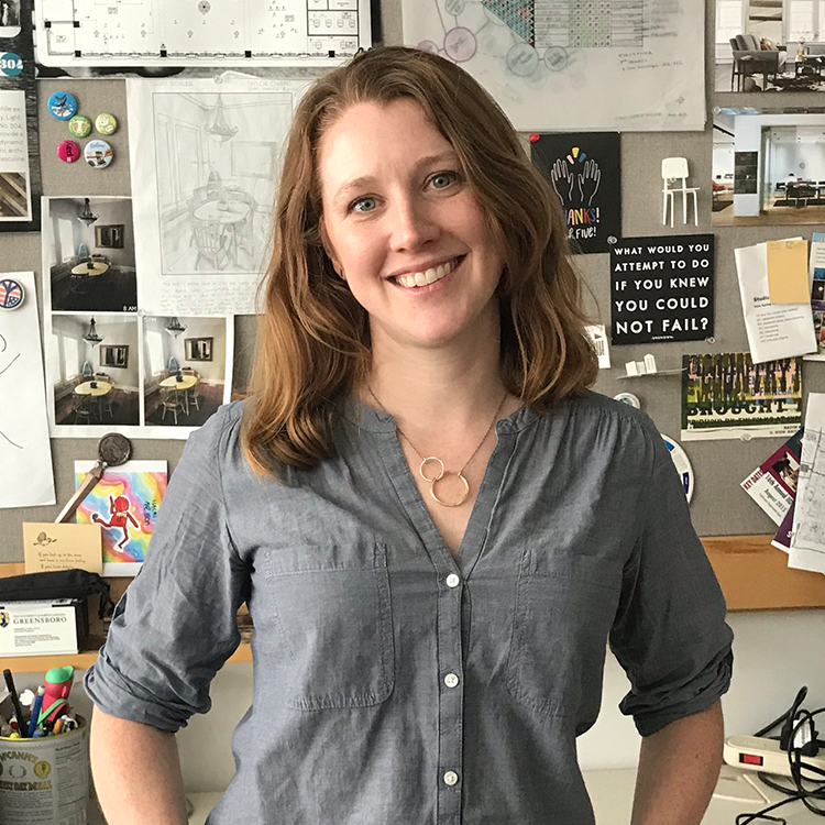 Headshot of Amanda Gale