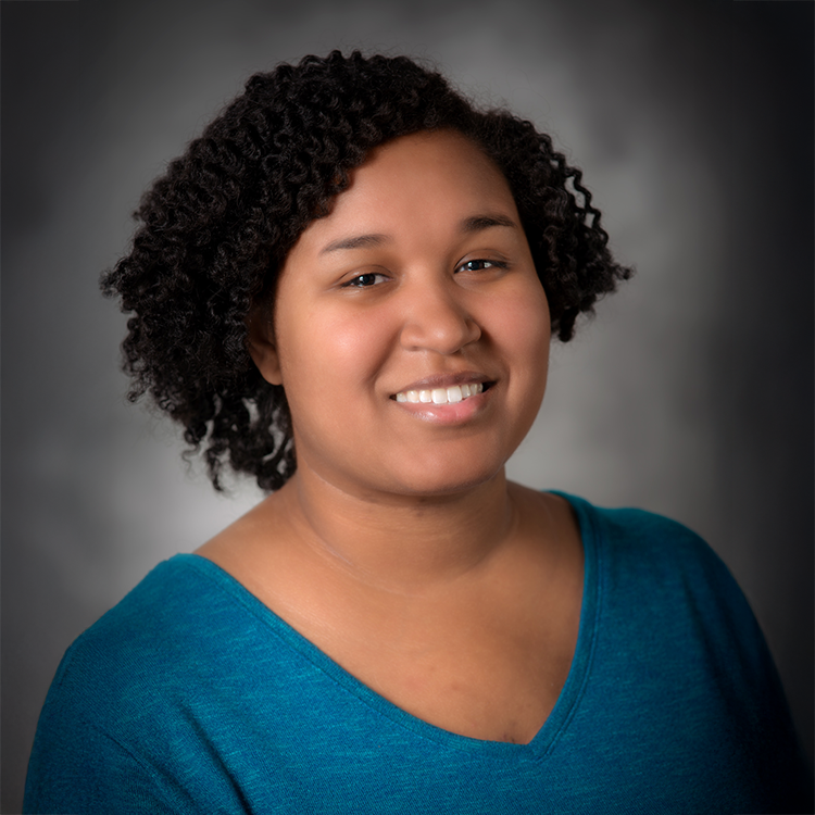 Headshot of Candie Rumph