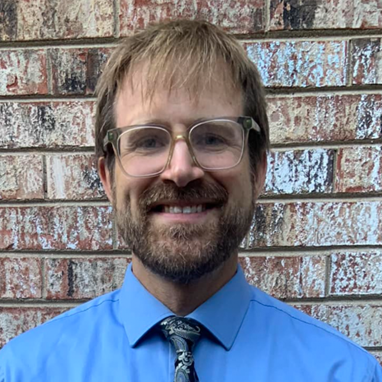 Headshot of Derek Keyser