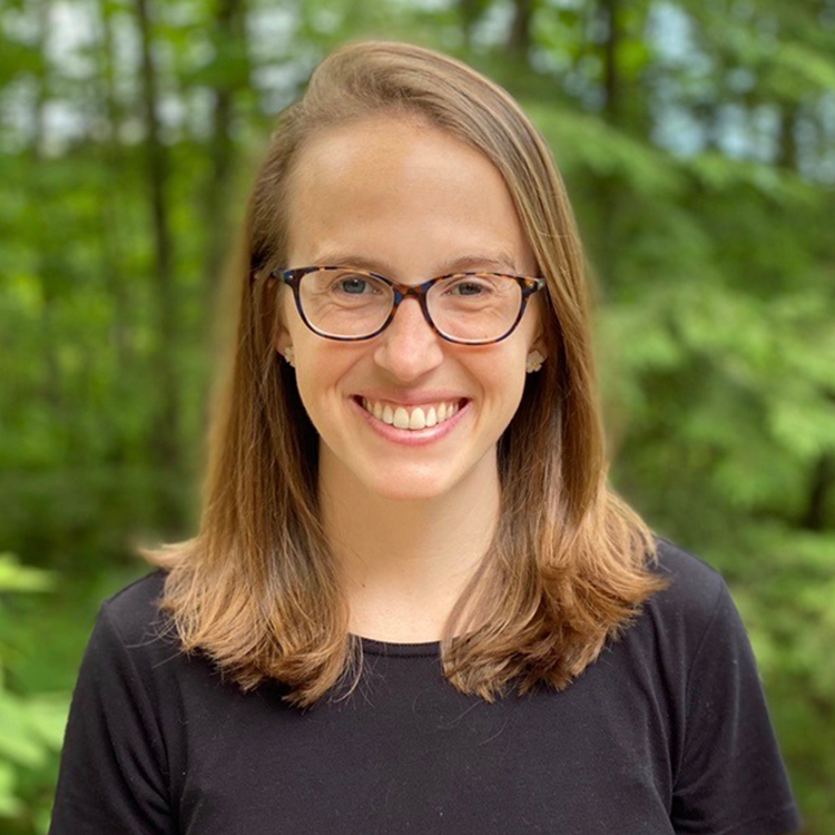 Headshot of Margaret Feilds-Olivieri