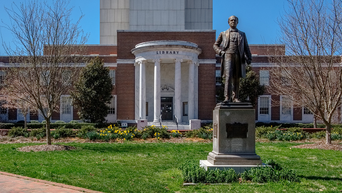 Featured Image for New UNCG Task Force will focus on financial sustainability