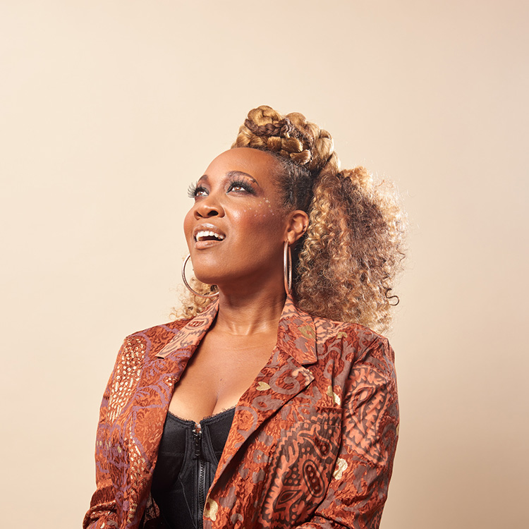 Janinah Burnett headshot