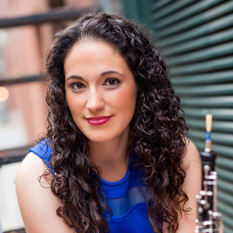 Courtney Miller headshot