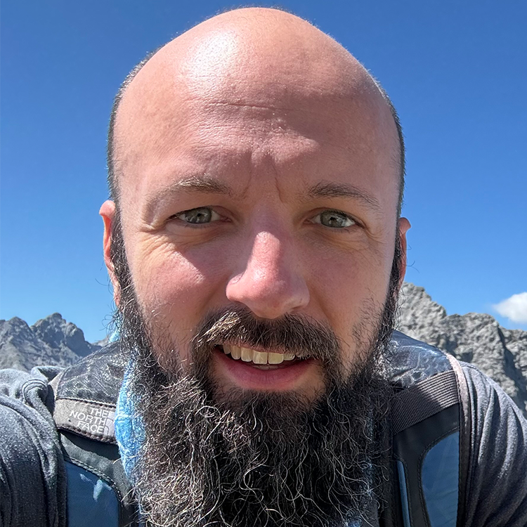 Headshot of Richard Hronek