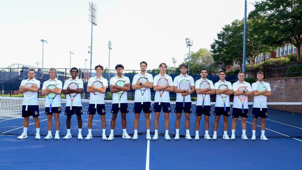 UNCG Men's Tennis team