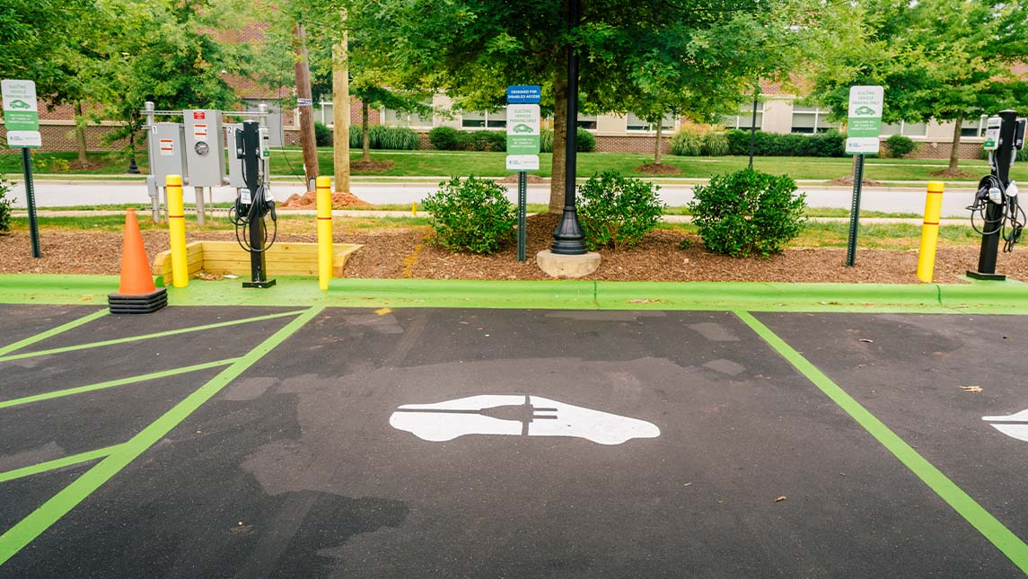 UNCG electric charging stations