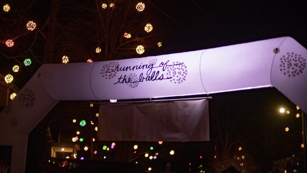 The large welcome sign for all the participates of the Running of the Balls event.