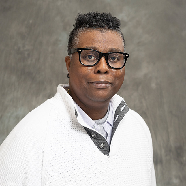 Headshot image of Lee Griffin