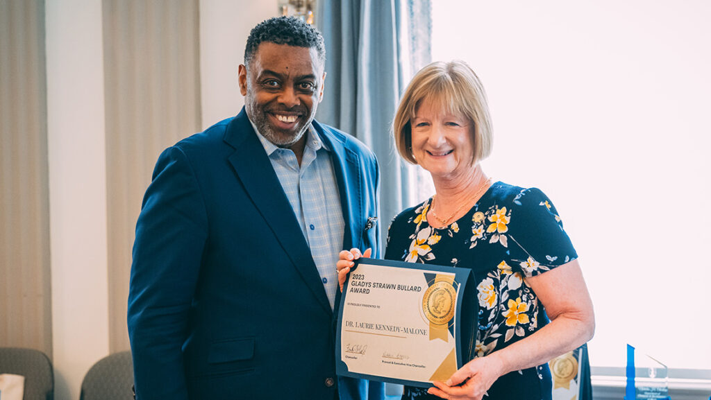 Dr. Laurie Kennedy-Malone receives Gladys Strawn Bullard Award at UNCG.