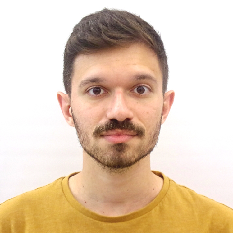 Headshot of Carlos Da Silva Junior