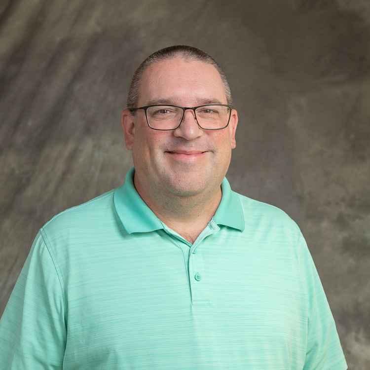 headshot of Chris Rash