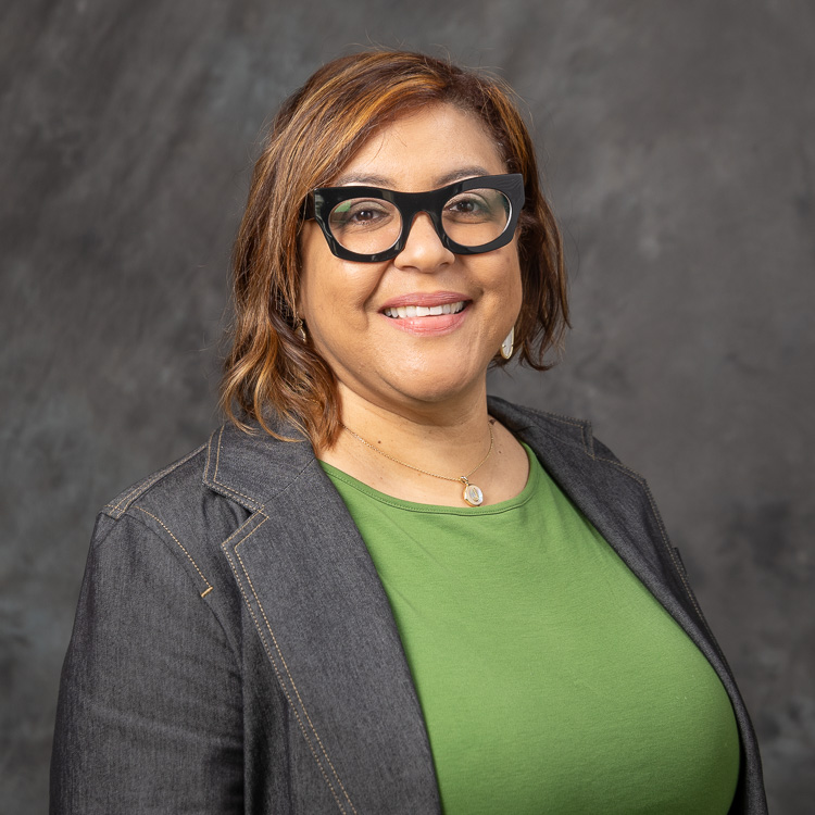 headshot of Jackie Caldwell