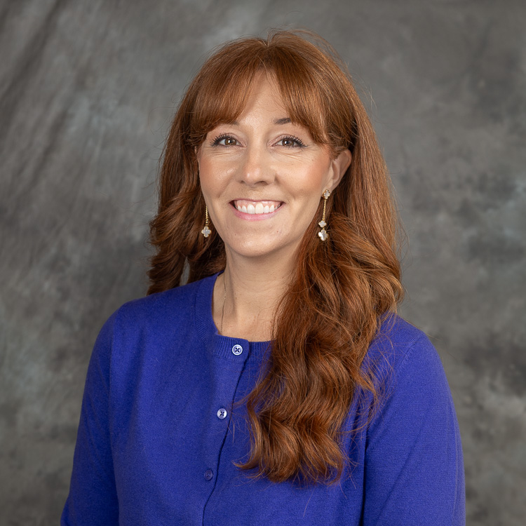 headshot of Jennifer Niles
