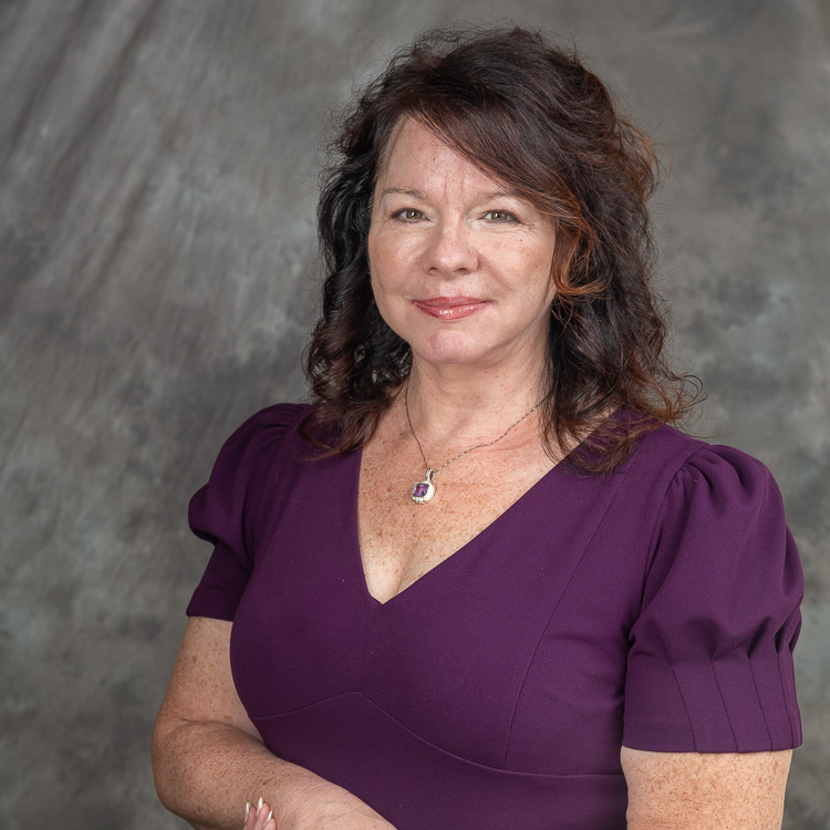 headshot of Lisa O'Connor