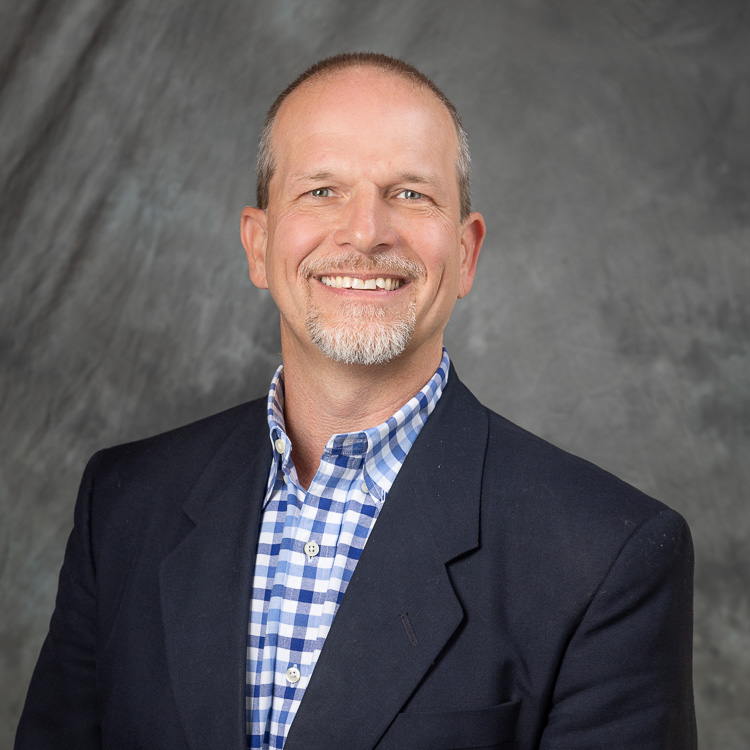 headshot of Bob Henson