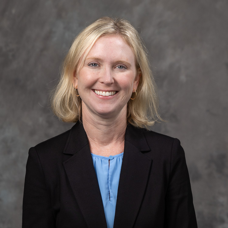 headshot of Stephanie Davis