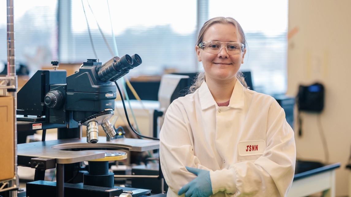 A JSNN assistant working in the lab.