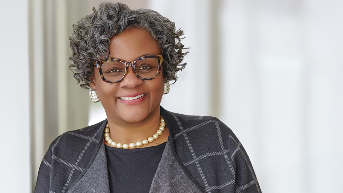 Alumna Cheryl Holcomb-McCoy