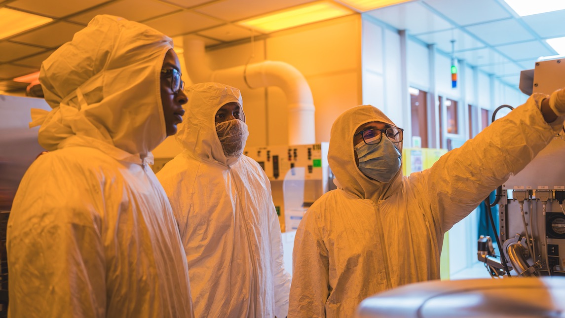 Three new Nanoscience faculty: Dr. Oscar Avalos Ovando, Dr. Sampath Gamage, and Dr. Tianqi Song working in the lab.