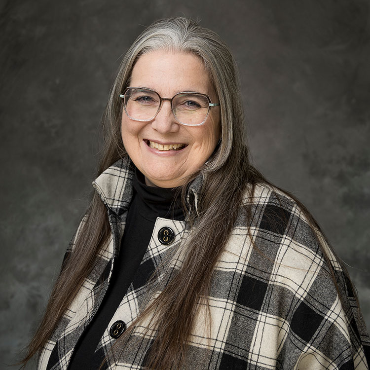 Headshot of Jennifer Lingle