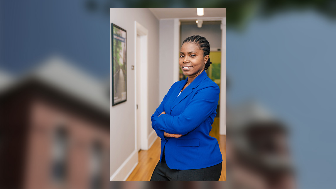 Portrait of UNCG business analyst Adwoa Arhin.