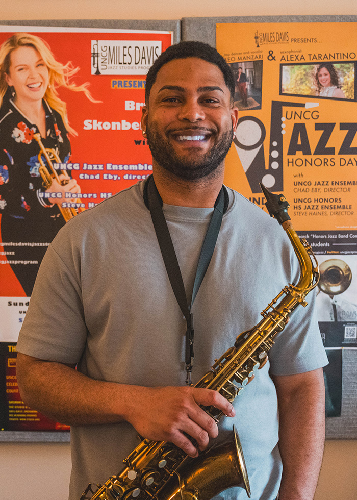Portrait of UNCG student Franco Romero.