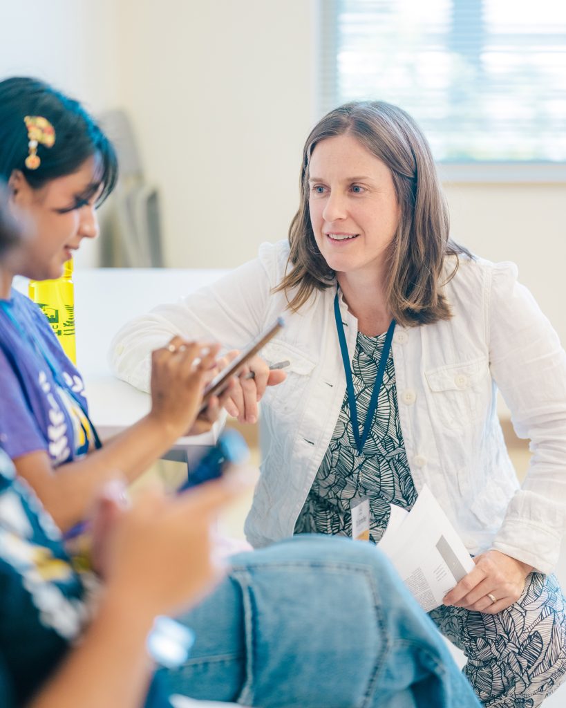 Erausquin engages with a student